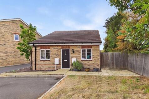 Haynes Close, Sawtry, Huntingdon, Cambridgeshire, PE28