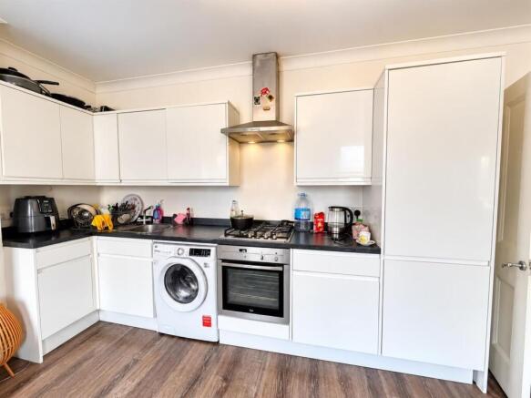 KITCHEN.jpeg