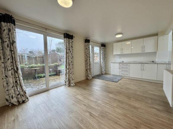 Kitchen / Dining Room