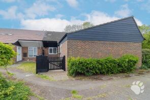 4, Little Searles, Basildon SS13 1NE