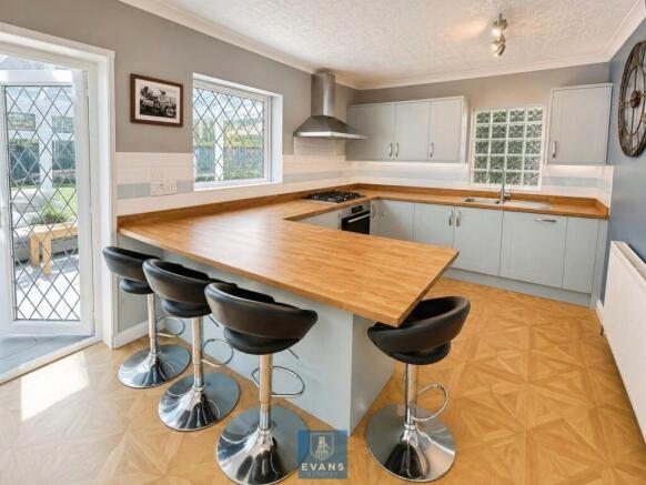 Kitchen/ Diner