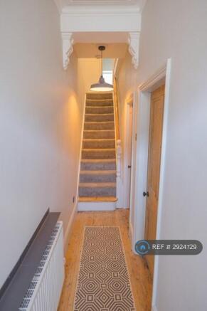 2 bed Terraced to rent Image 11