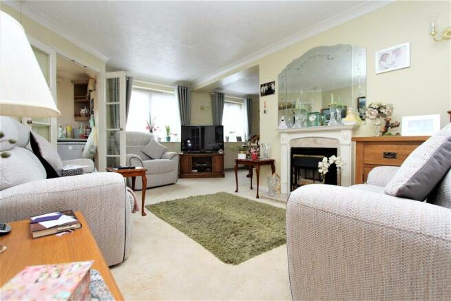 living room 1.jpg