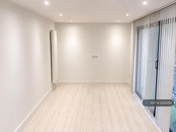 Kitchen / Reception