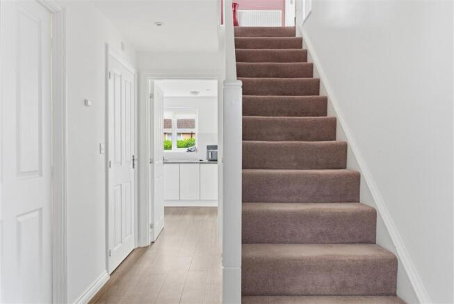 Warboys Close (11).jpg