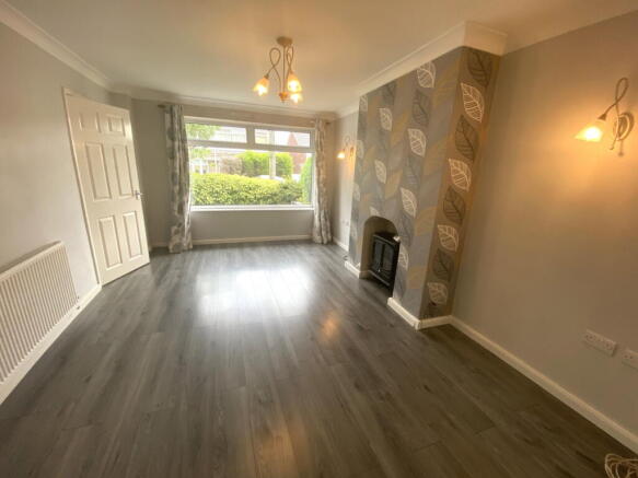 3 bed Semi-Detached for sale Image 7