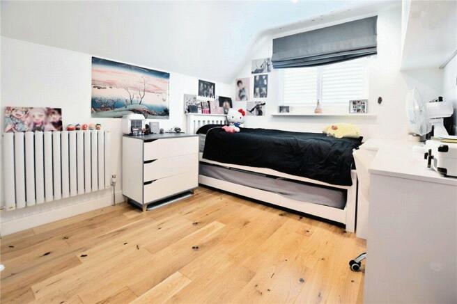 Bedroom 2.1