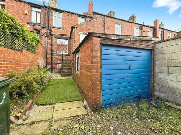 2 bed Terraced for sale Image 6