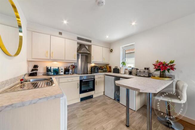 Lounge/Kitchen