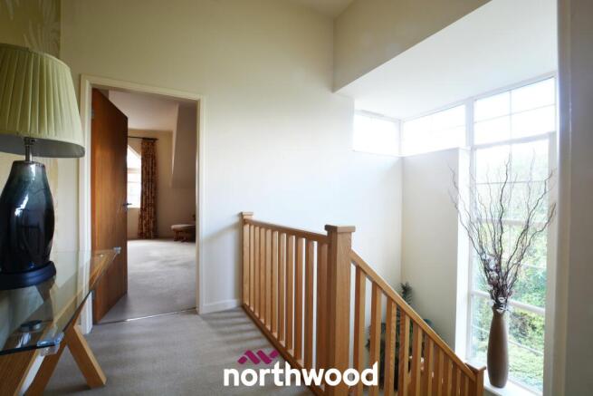 2 bed Mews for sale Image 7