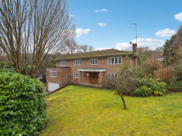44, Magnolia Dene, High Wycombe HP15 7QE