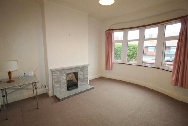 St Andrews Road North, 136, lounge.JPG