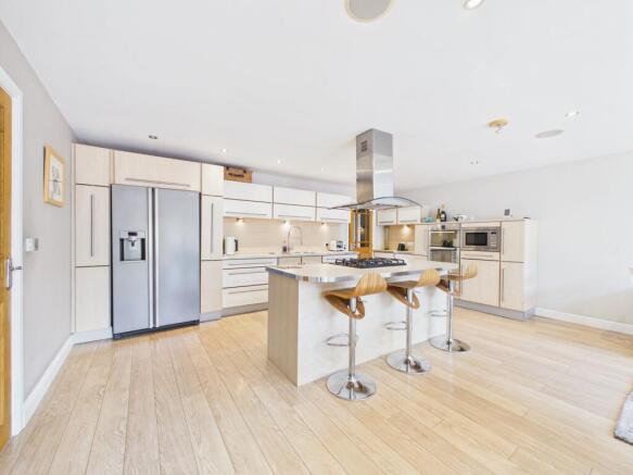 OPEN PLAN KITCHEN / LIVING/ DINER