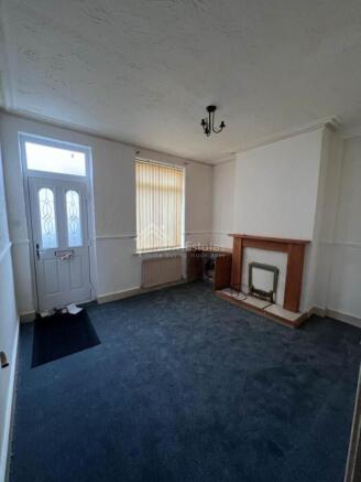 2 bed Terraced to rent Image 4