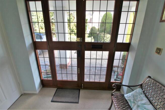 ENTRANCE PORCH