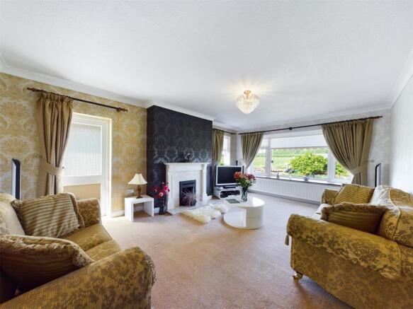 Lounge: