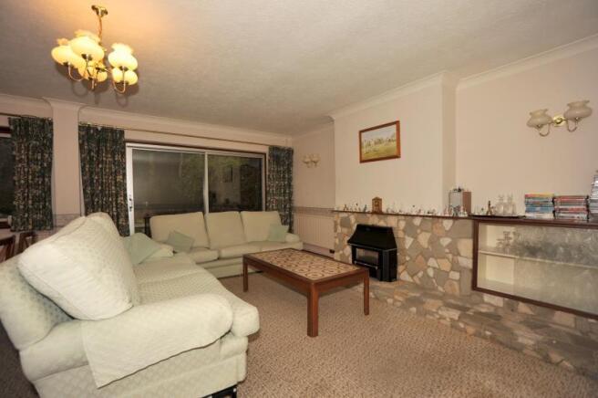Lounge 2