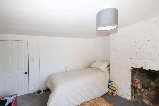 2 bed Cottage for sale Image 6