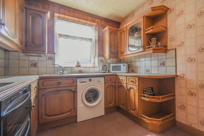 kitchen-2.jpg