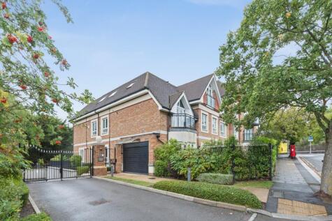 Compass Close, Edgware, HA8