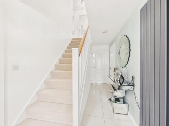 4 bed Detached for sale Image 7