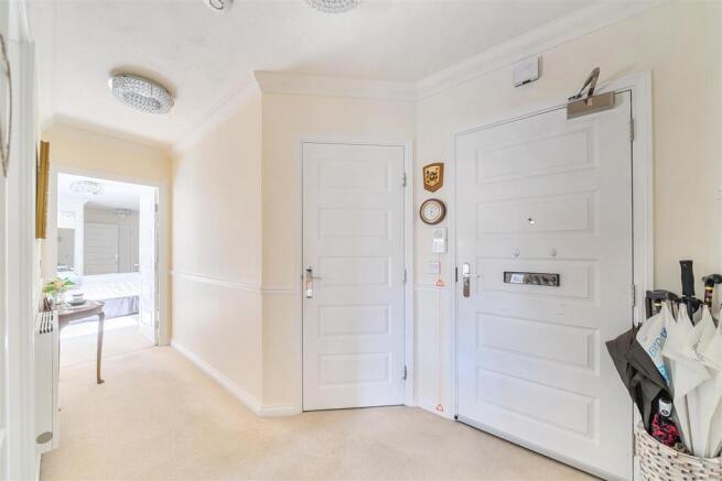 2 bed Retirement Property for sale Image 11