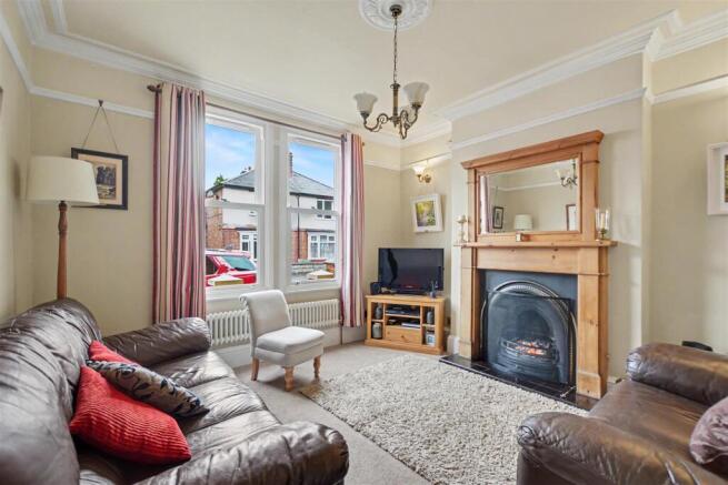 Lounge_1.jpeg