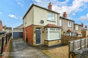 64, Hawthorne Terrace, Crosland Moor, Huddersfield HD4 5RP