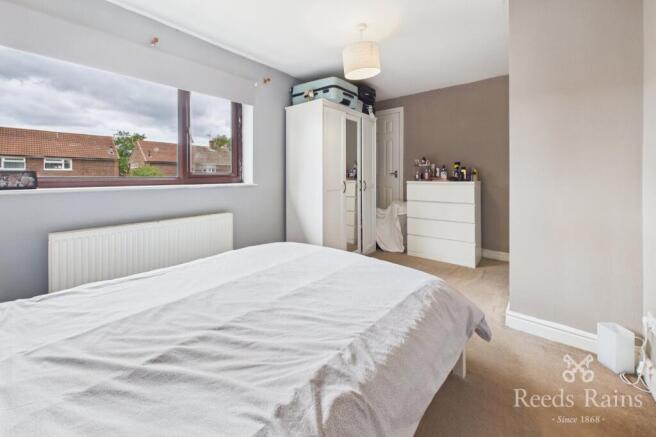 2 bed Semi-Detached for sale Image 7