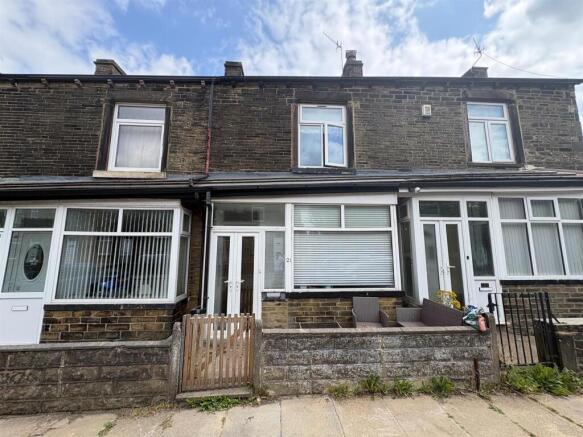 3 bed Terraced for sale Image 10
