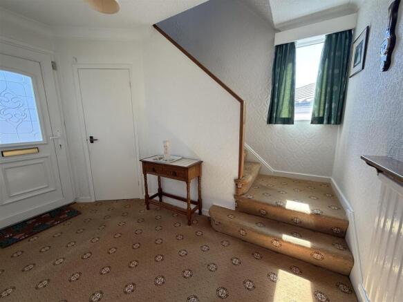 RECEPTION HALLWAY