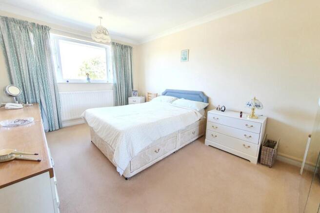 bed 1