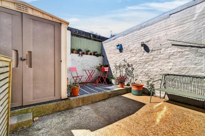 2 bed Terraced for sale Image 9