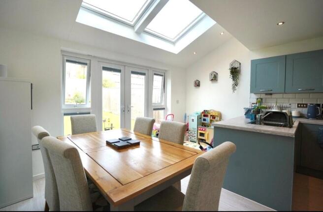 3 bed Detached for sale Image 5