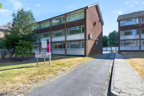 Albion Road, Sutton