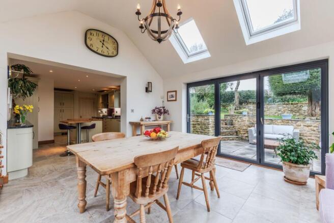 Garden Room 1