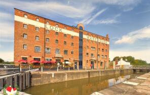 Flat 12, Lock Warehouse, Severn Road, Gloucester GL1 2GA