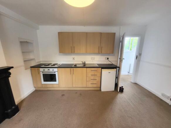 Lounge,kitchen,di...