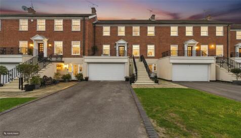 Snows Ride, Windlesham, Surrey, GU20