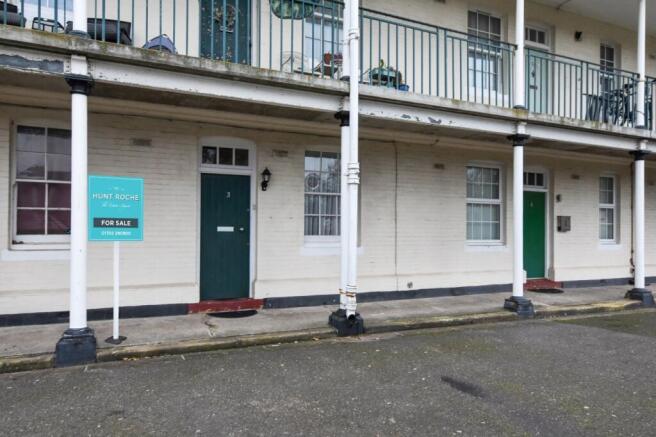 1-bed flat on Ash Court, Thorpe Green, Shoeburyness, Essex, SS3, £145,000