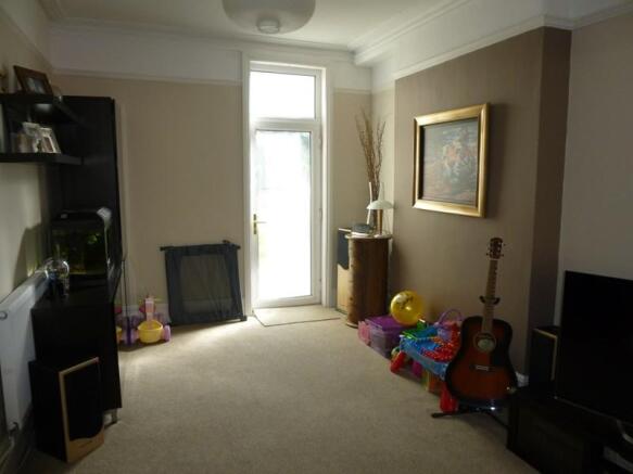 Photo 9