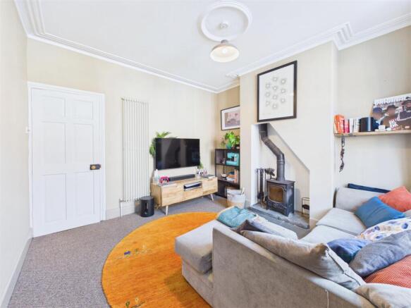 2 bed Terraced for sale Image 7