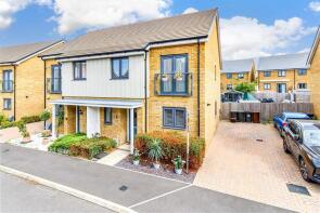 16, Paris Drive, Northfleet, Gravesend DA11 8GU