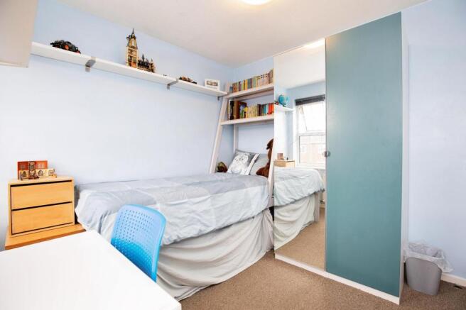 Photo 12