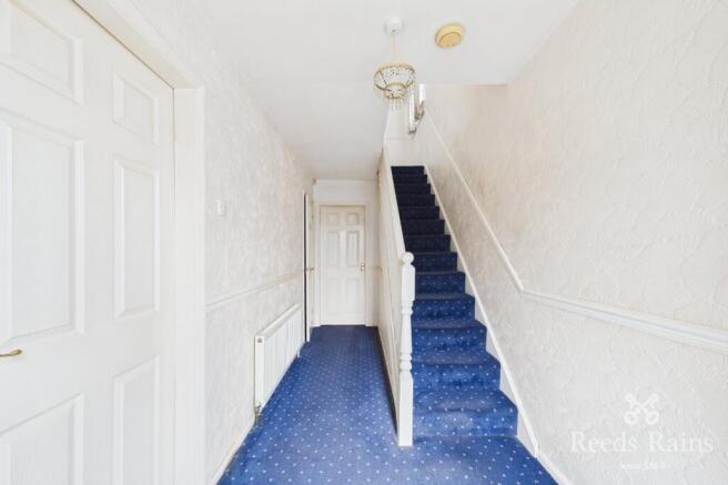 3 bed Semi-Detached for sale Image 7