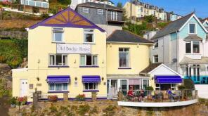 Old Bridge House, Quay Road, Looe PL13 2BU