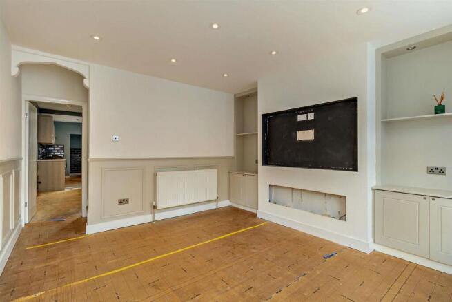 2 bed House for sale Image 9
