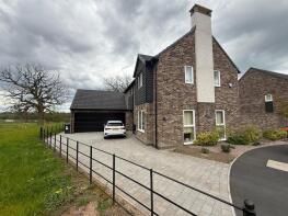 17, Deer Park Close, Alfreton DE55 7ST