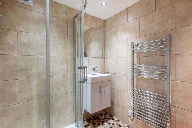 1 bed Flat to rent Image 6
