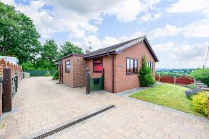Belle Vue, Spine Road, Ross-on-wye HR9 7HU
